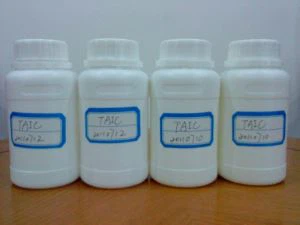 Kovetusaine Triallyl-isosyanaattina